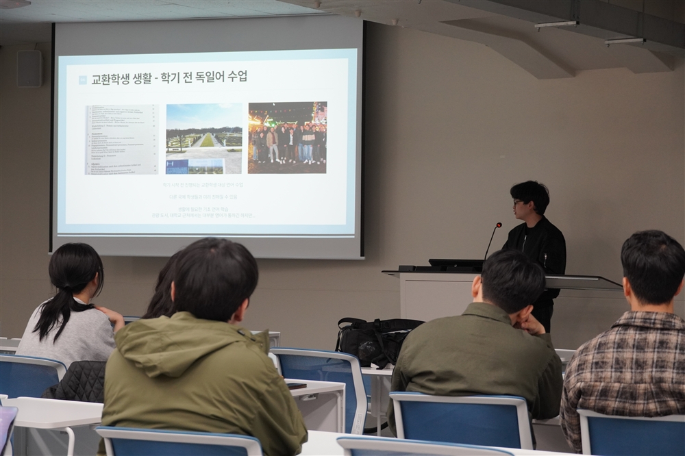 그림입니다.  원본 그림의 이름: CLP0000810c000a.bmp  원본 그림의 크기: 가로 6000pixel, 세로 4000pixel