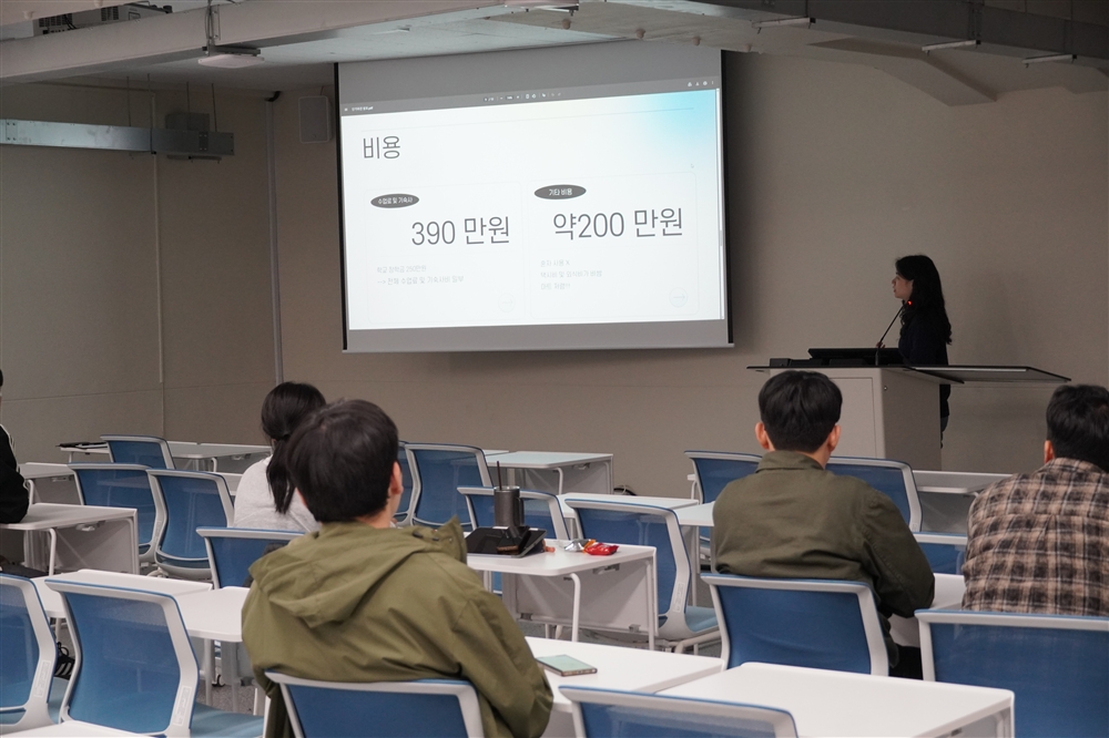그림입니다.  원본 그림의 이름: CLP0000810c000f.bmp  원본 그림의 크기: 가로 6000pixel, 세로 4000pixel